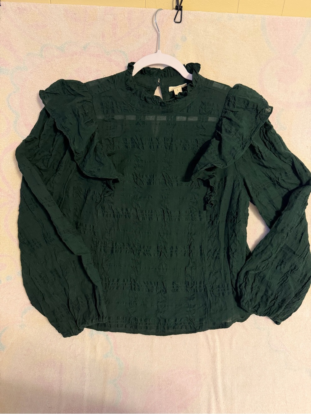 a.n.a Women's Dark Green Ruffled Long-Sleeve Top